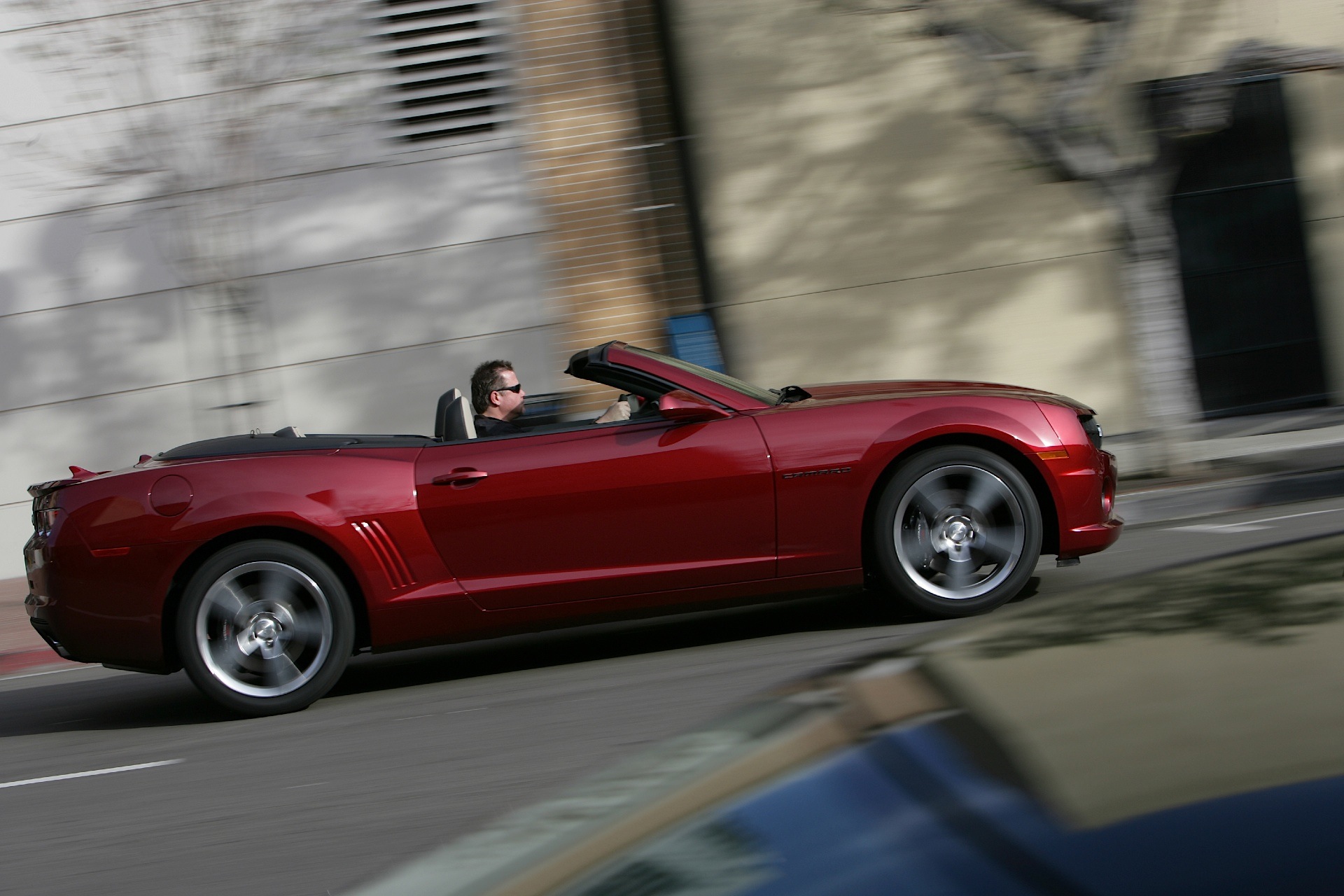 Chevrolet Camaro Convertible photo 24