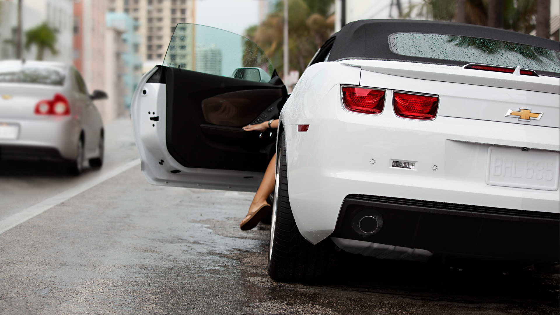 Chevrolet Camaro Convertible photo 6