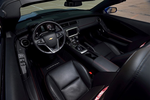 Chevrolet Camaro Convertible foto 81