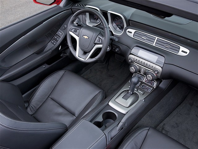 Chevrolet Camaro Convertible foto 90