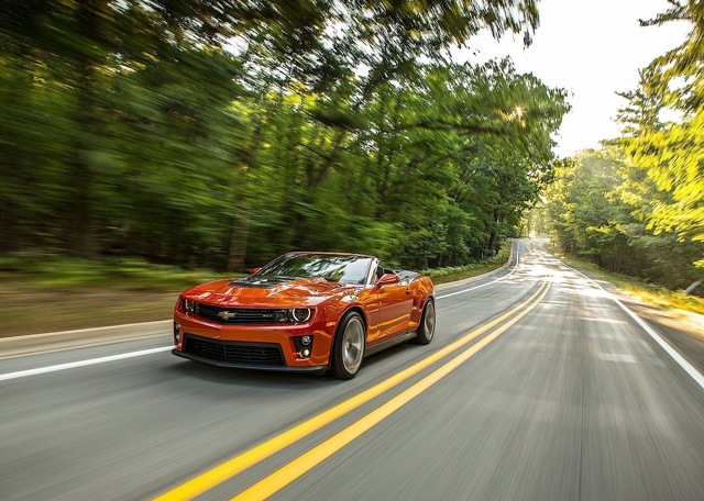 Chevrolet Camaro Convertible foto 26
