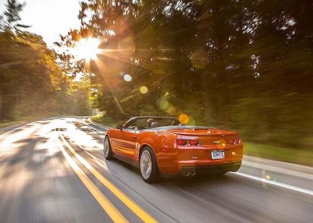 Chevrolet Camaro Convertible foto 31