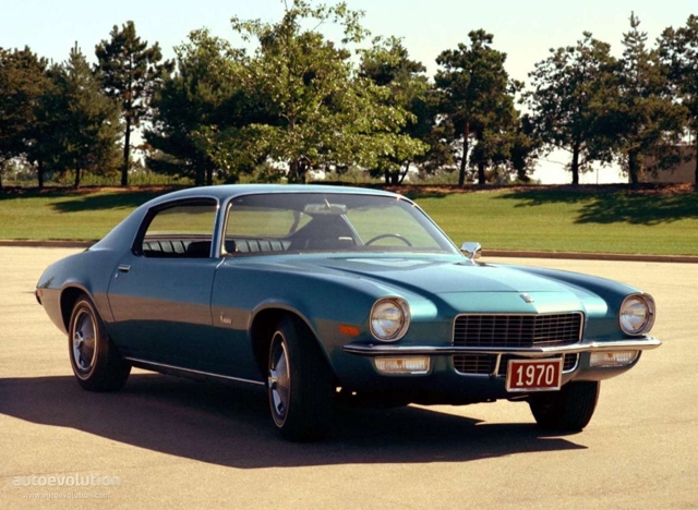 Chevrolet Camaro photo 2