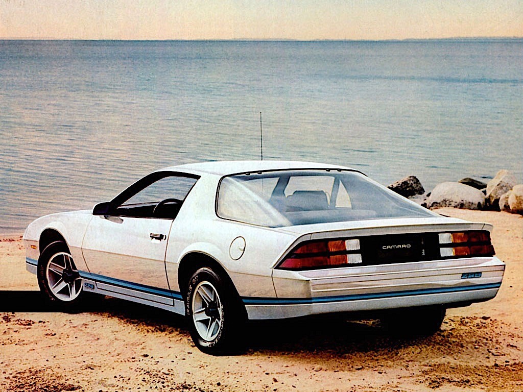 Chevrolet Camaro photo 25