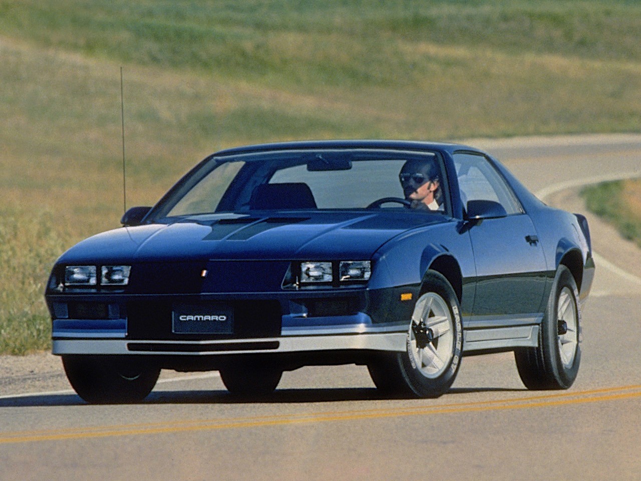 Chevrolet Camaro photo 7