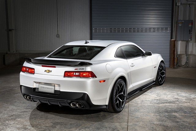 Chevrolet Camaro photo 16