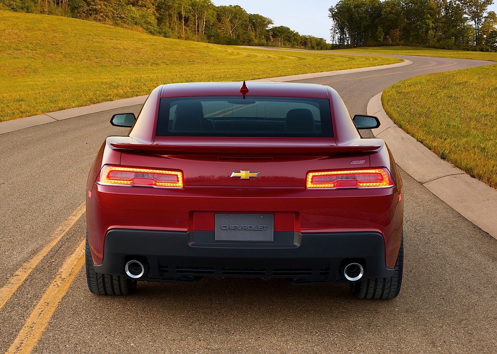 Chevrolet Camaro photo 13