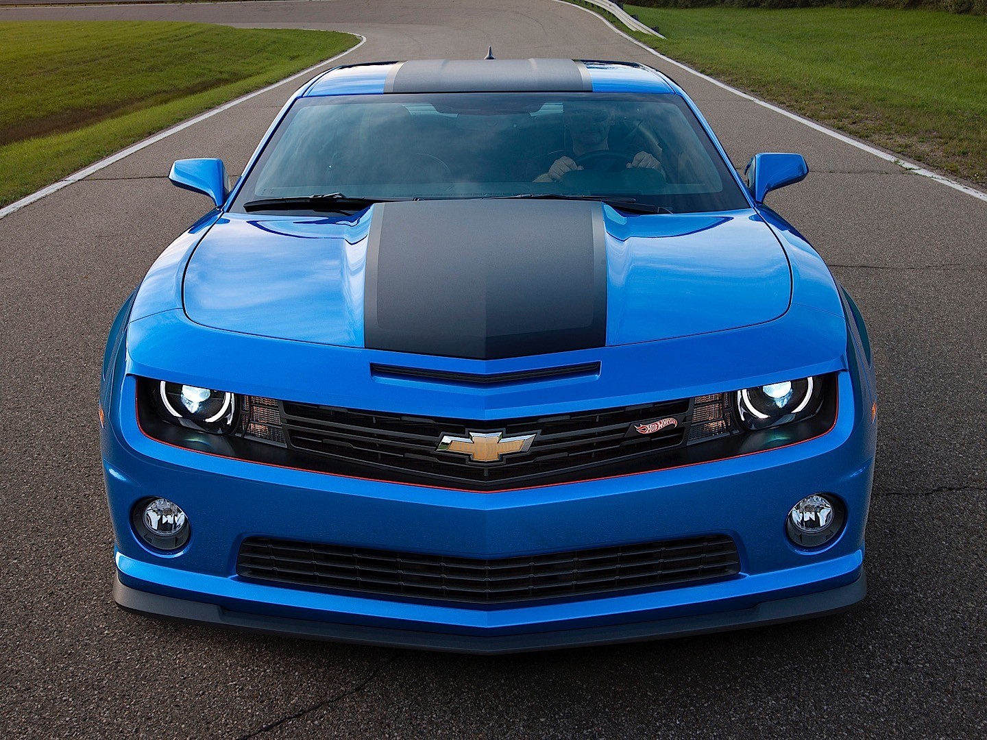 Chevrolet Camaro photo 21