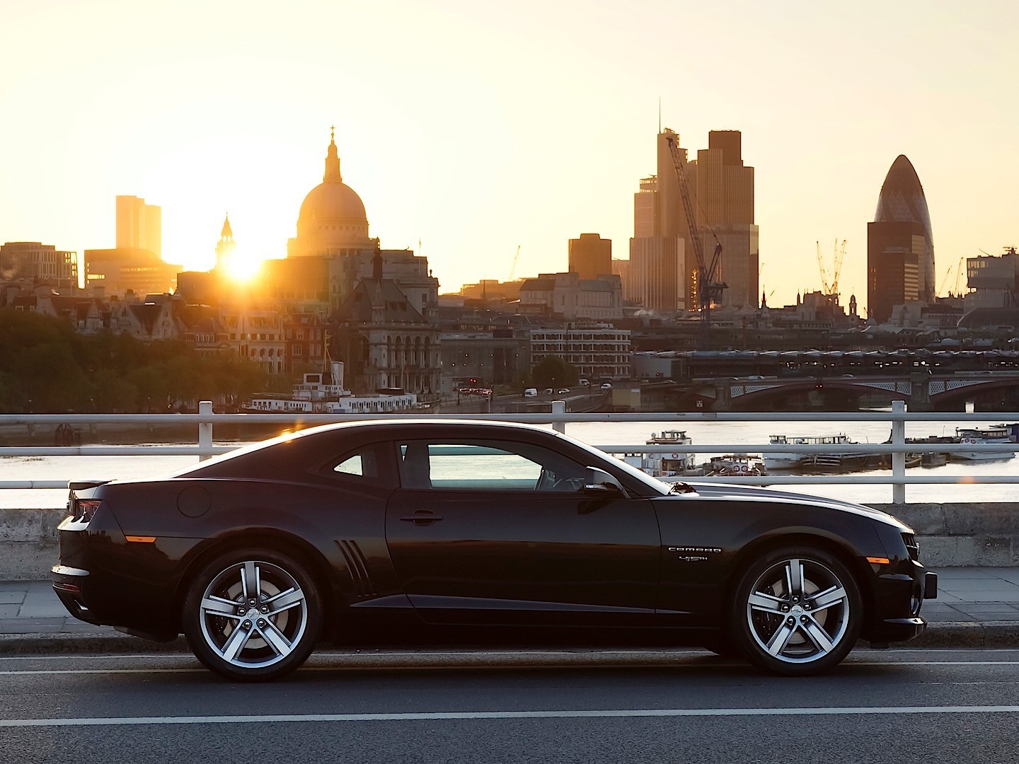 Chevrolet Camaro photo 53