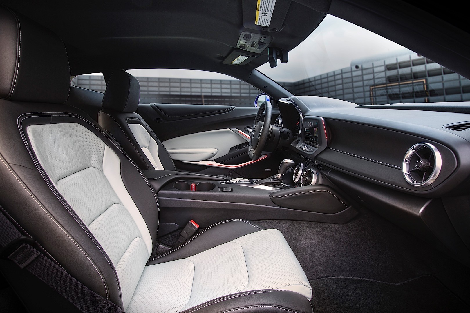 Chevrolet Camaro photo 23