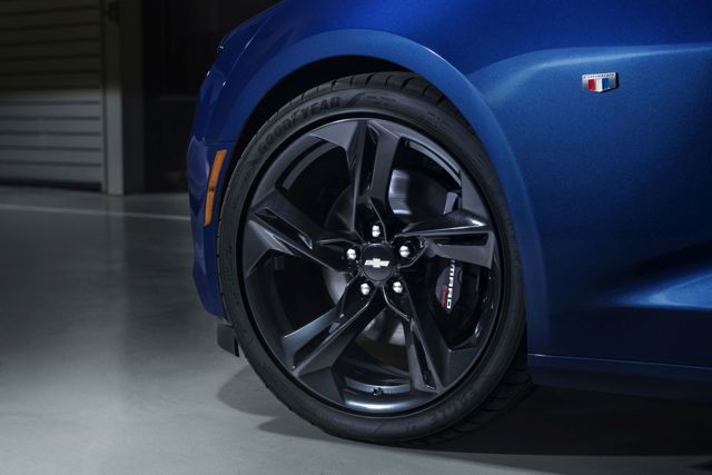 Chevrolet Camaro photo 8