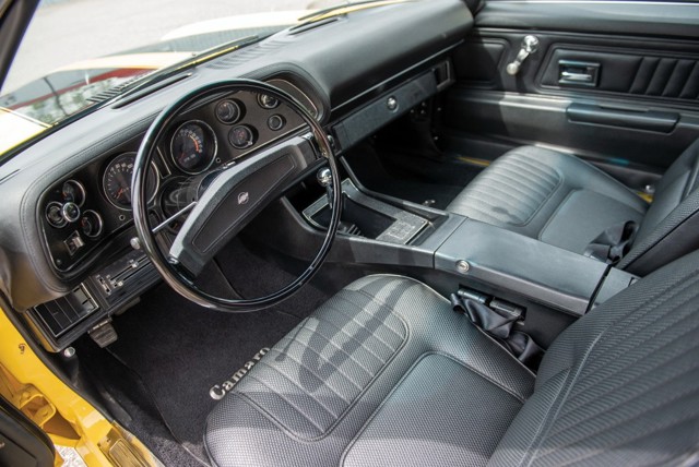 Chevrolet Camaro photo 13