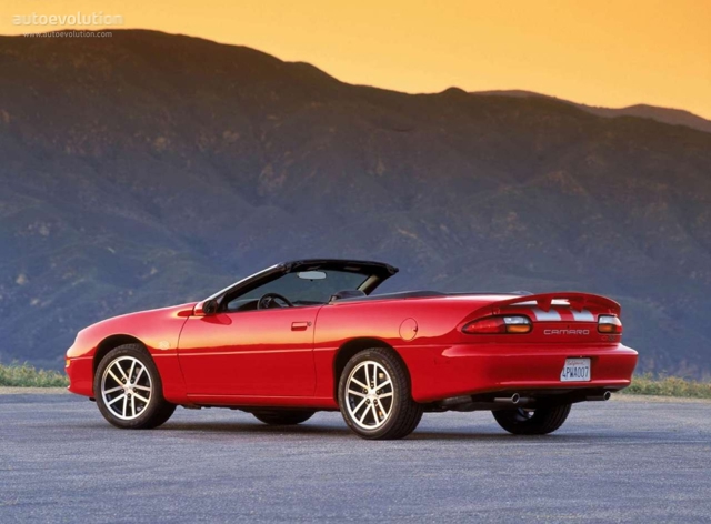 Chevrolet Camaro photo 2