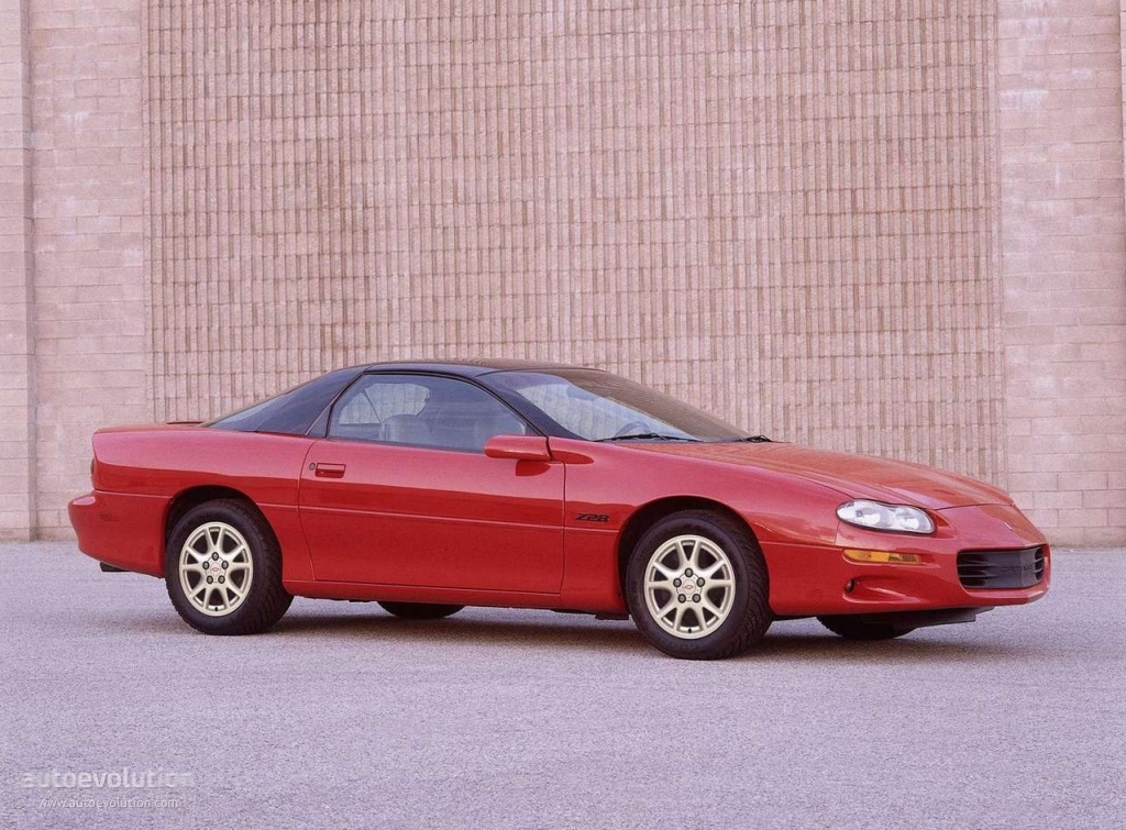 Chevrolet Camaro photo 2