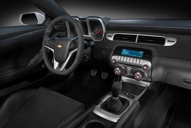 Chevrolet Camaro photo 12