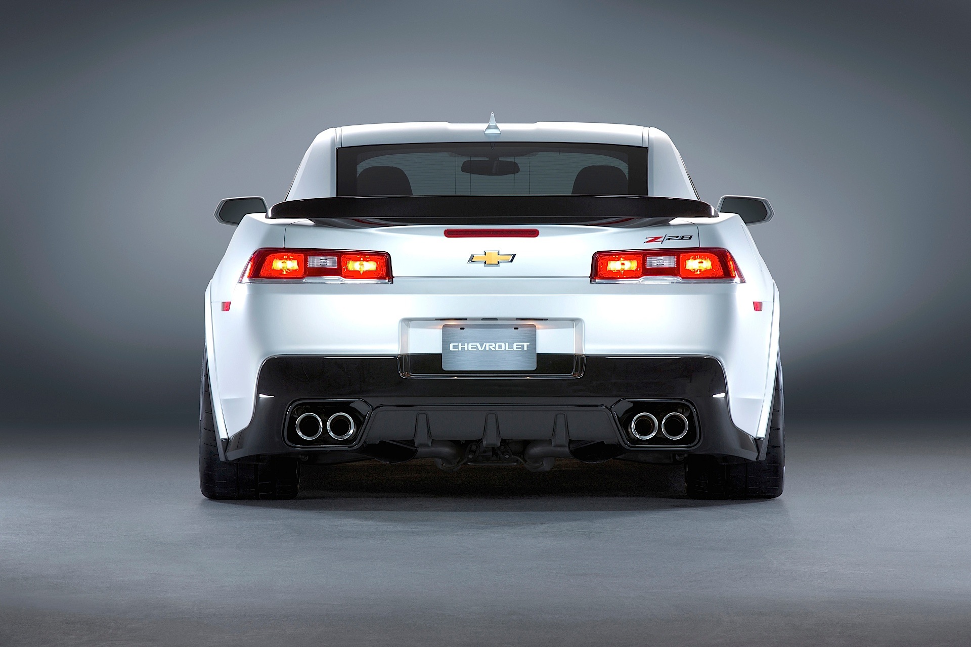 Chevrolet Camaro photo 11