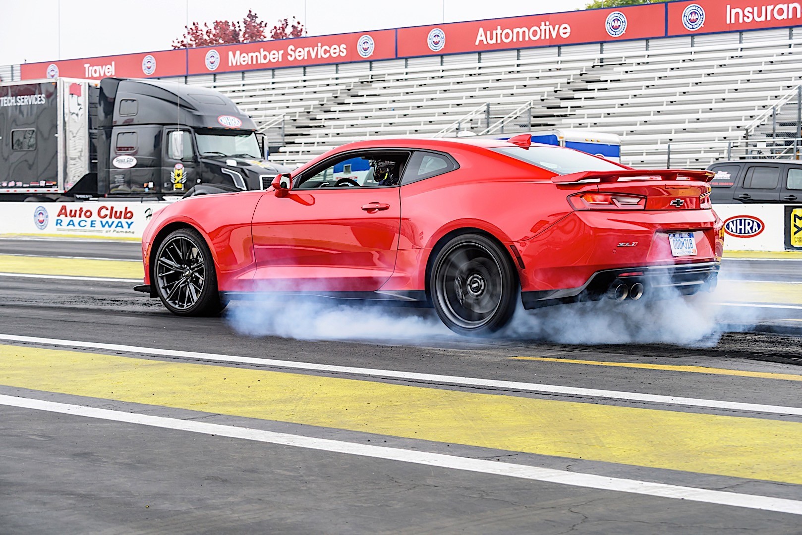 Chevrolet Camaro photo 24