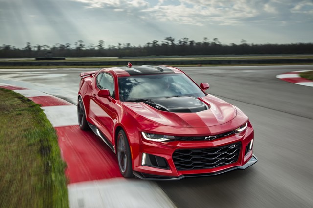 Chevrolet Camaro photo 4
