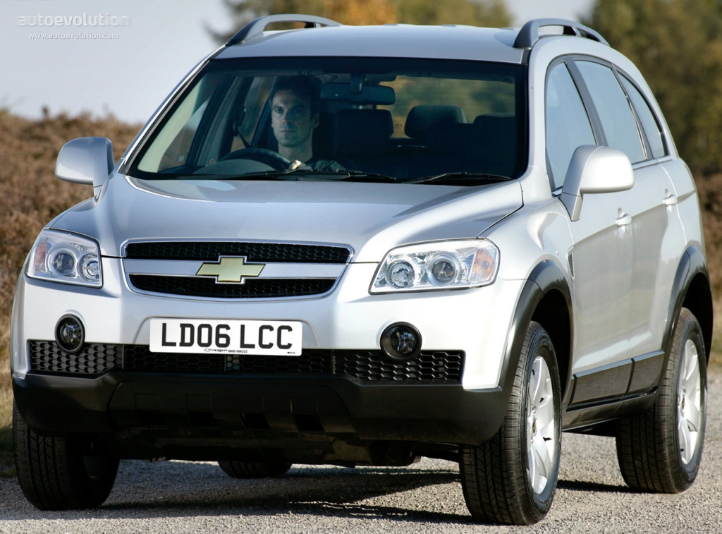 Chevrolet Captiva photo 2