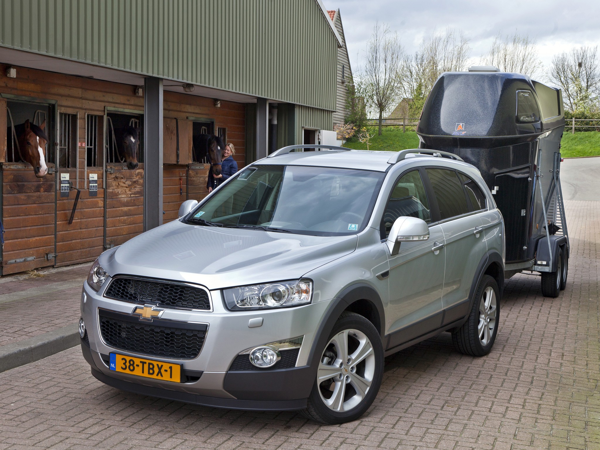 Chevrolet Captiva photo 9