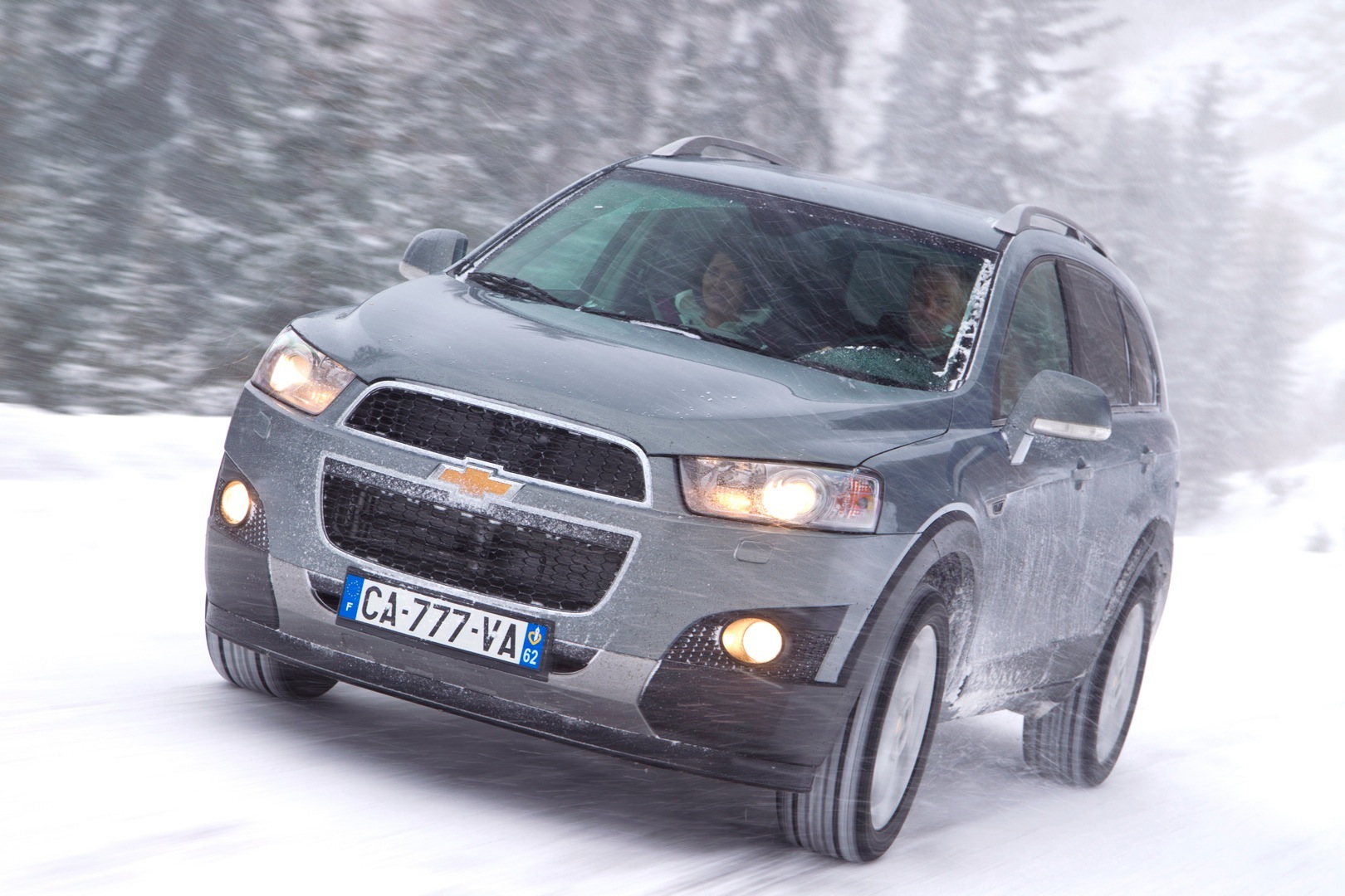 Chevrolet Captiva photo 2
