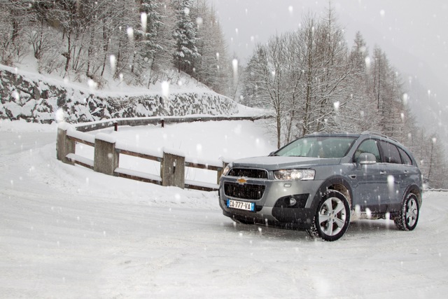 Chevrolet Captiva photo 3