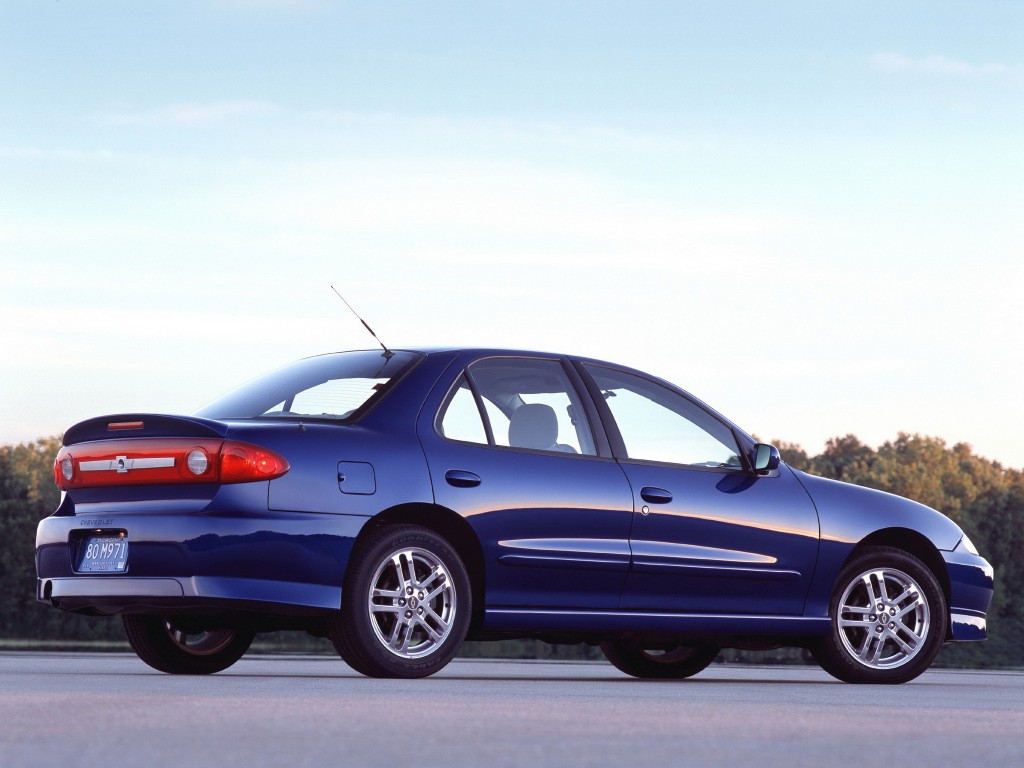 Chevrolet Cavalier photo 2
