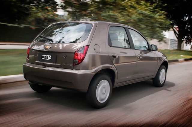Chevrolet Celta photo 13
