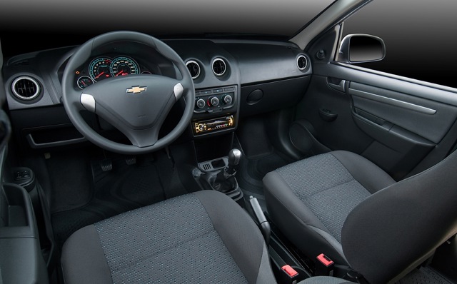 Chevrolet Celta Foto 19