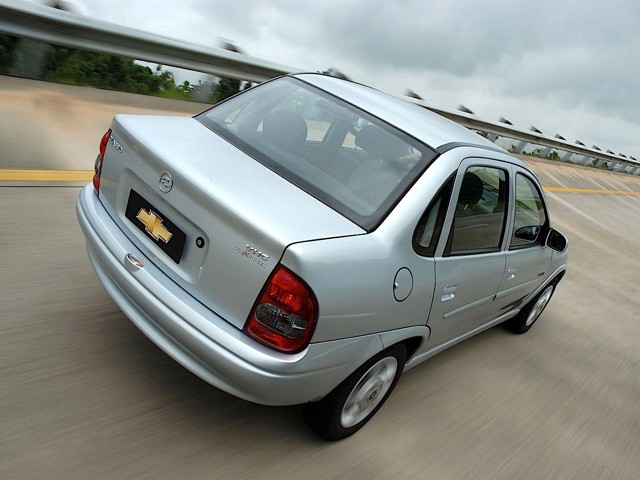 Chevrolet Classic photo 31