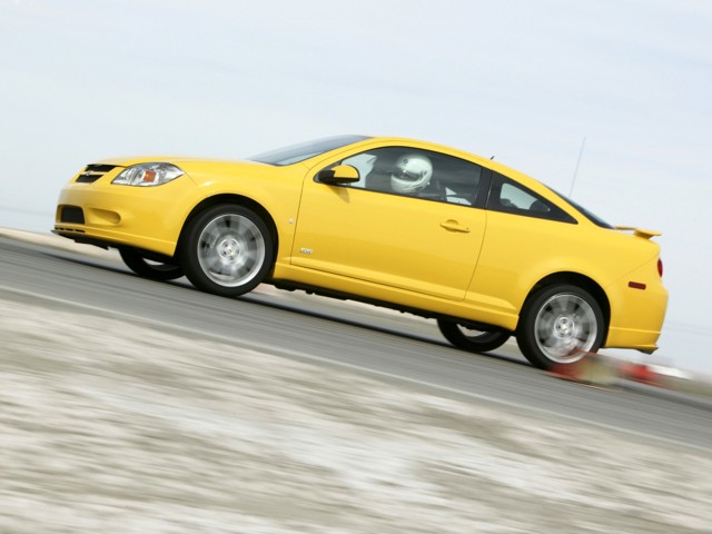 Chevrolet Cobalt Coupe foto 11