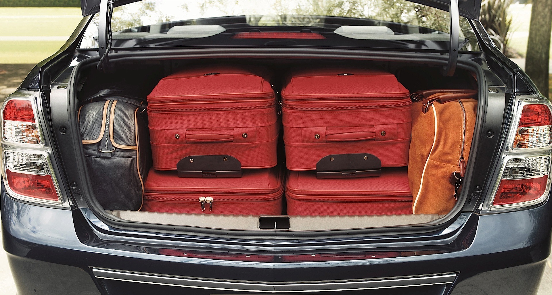 Chevrolet Cobalt Sedan photo 30