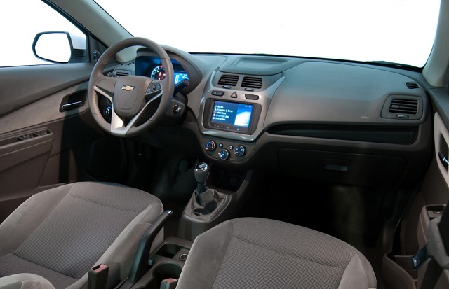 Chevrolet Cobalt Sedan photo 32