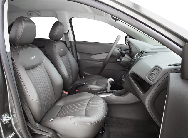 Chevrolet Cobalt Sedan photo 37