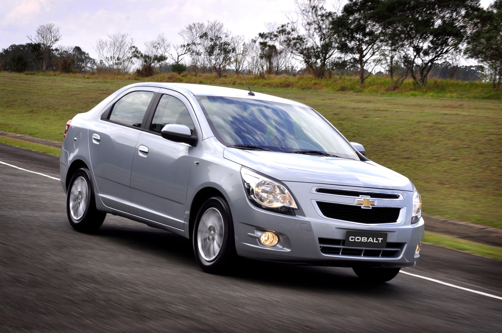Chevrolet Cobalt Sedan photo 4