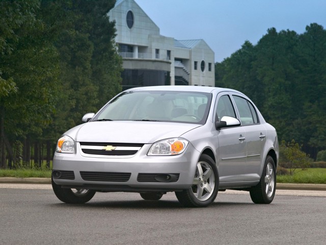Chevrolet Cobalt Sedan photo 13