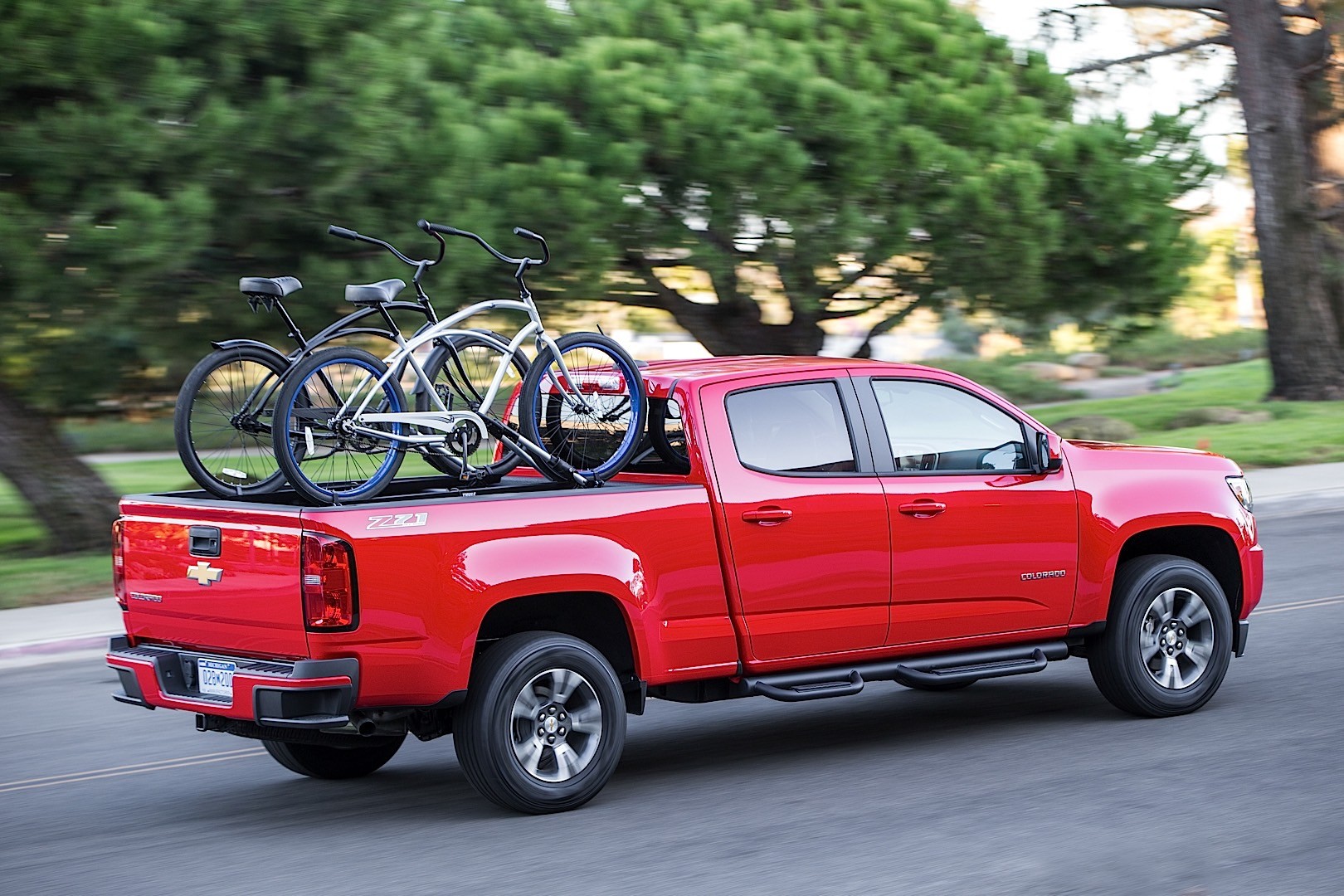 Chevrolet Colorado Double Cab photo 11