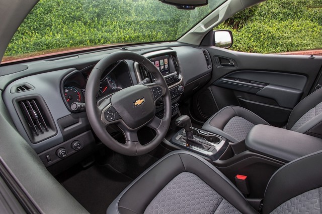 Chevrolet Colorado Double Cab photo 32