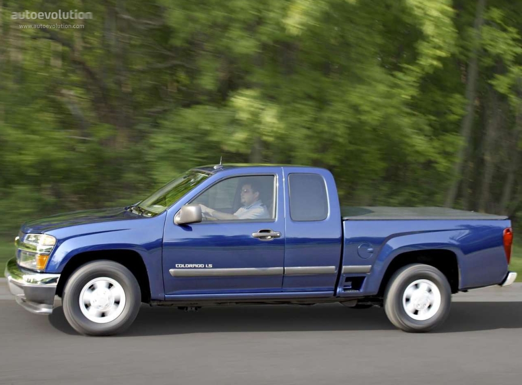 Chevrolet Colorado Extended Cab photo 3