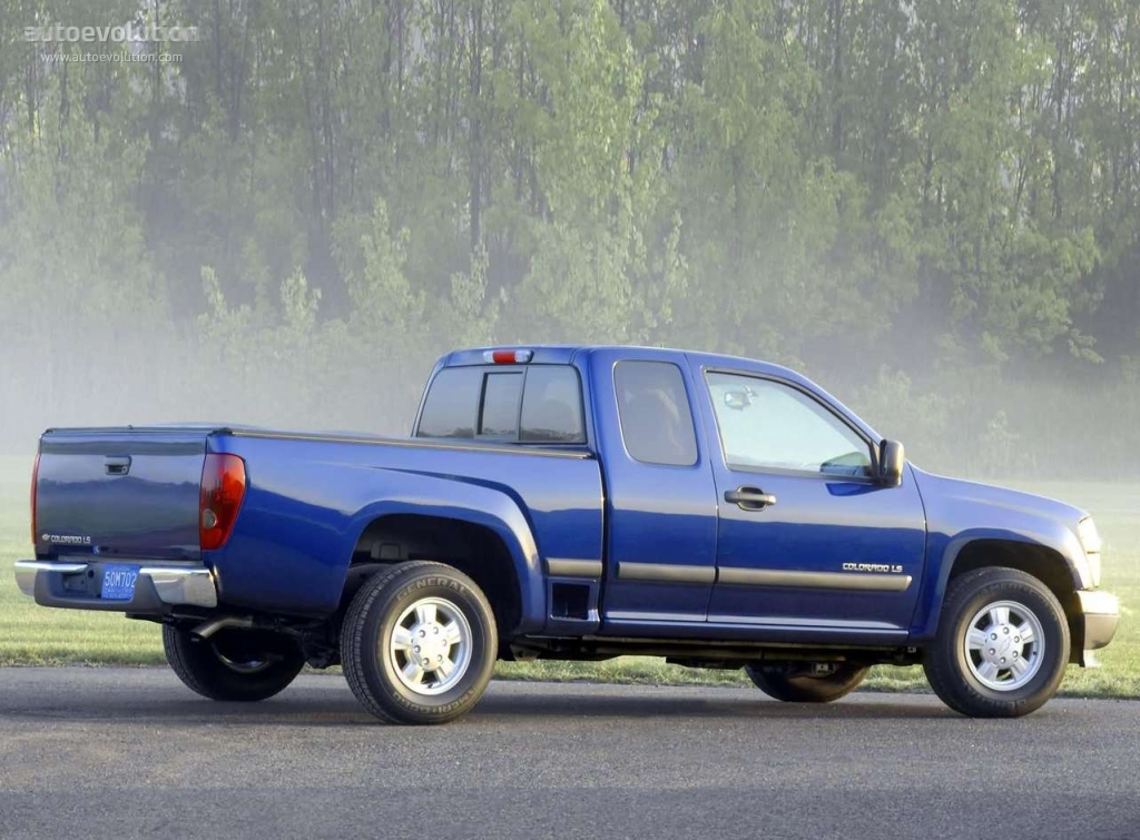 Chevrolet Colorado Extended Cab photo 4