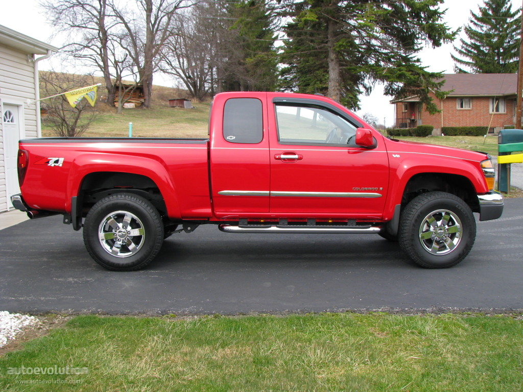Chevrolet Colorado Extended Cab photo 3