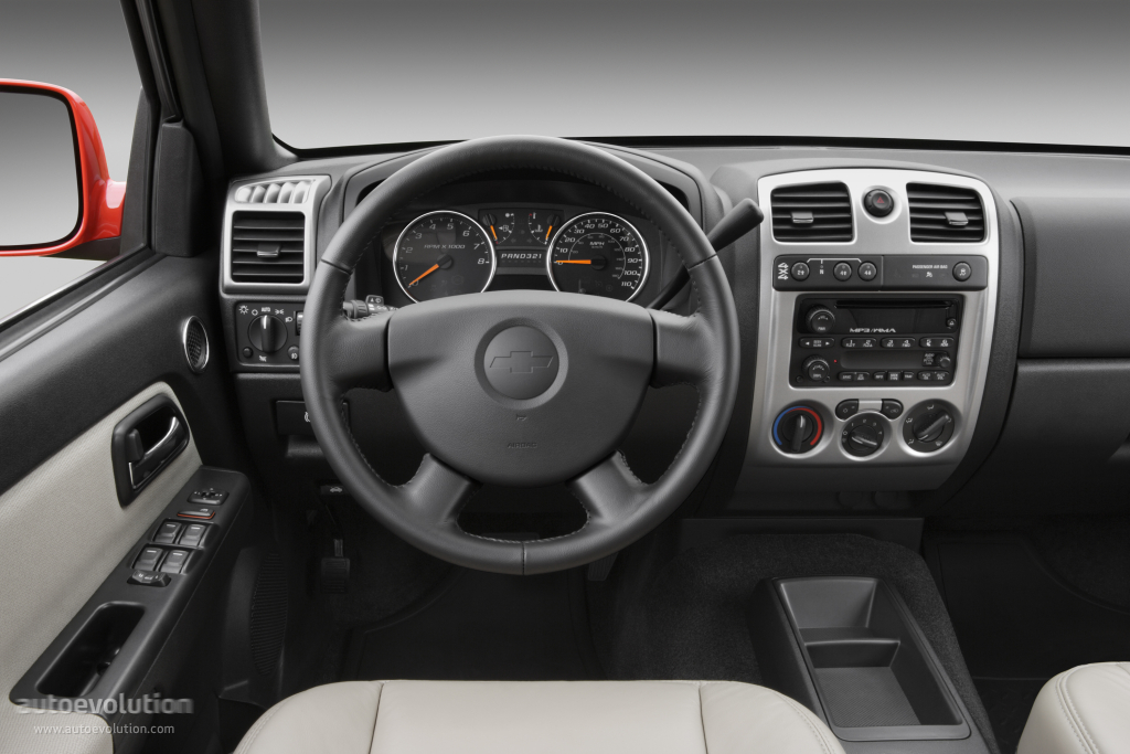 Chevrolet Colorado Extended Cab photo 4