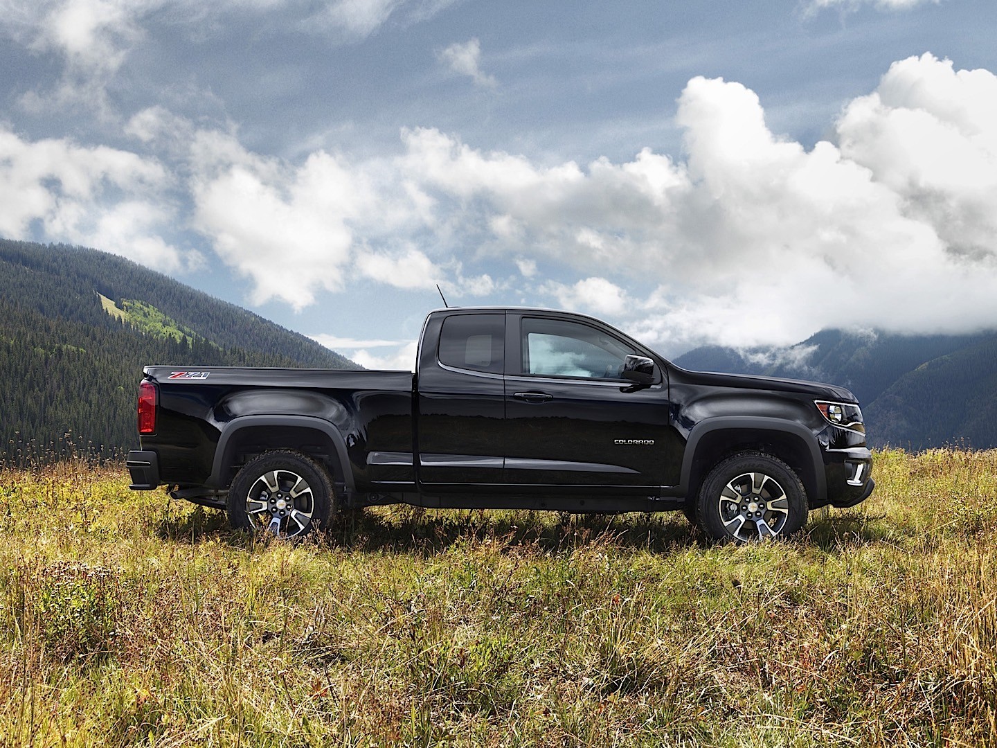 Chevrolet Colorado Extended Cab photo 10