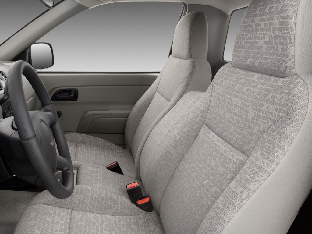Chevrolet Colorado Regular Cab photo 22
