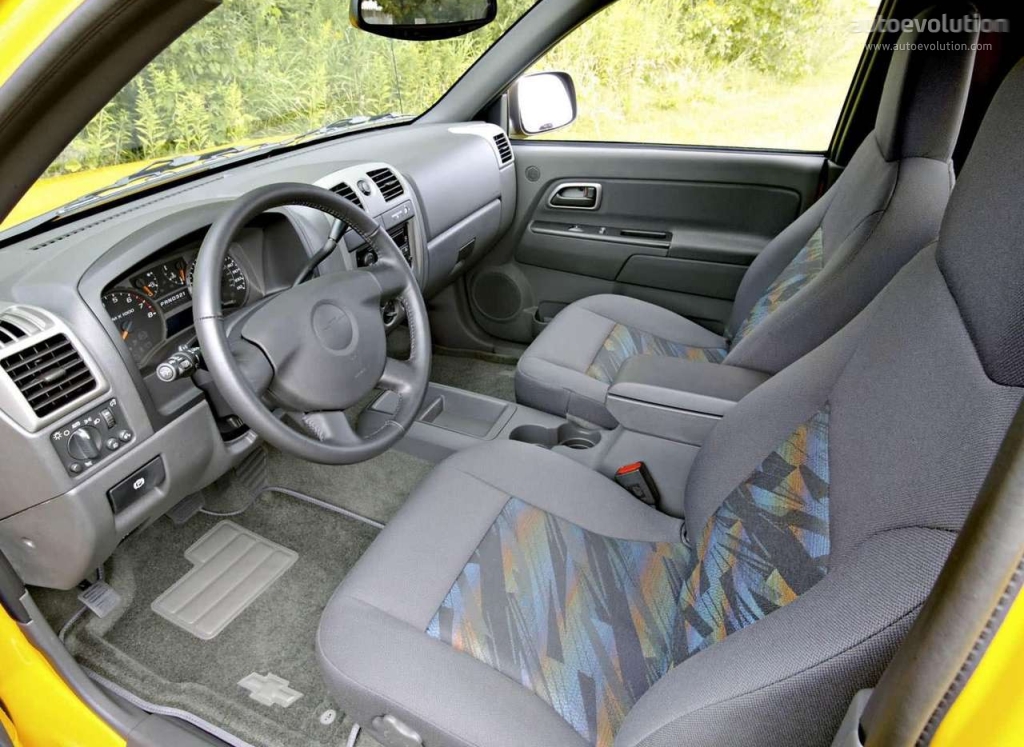 Chevrolet Colorado Regular Cab photo 19