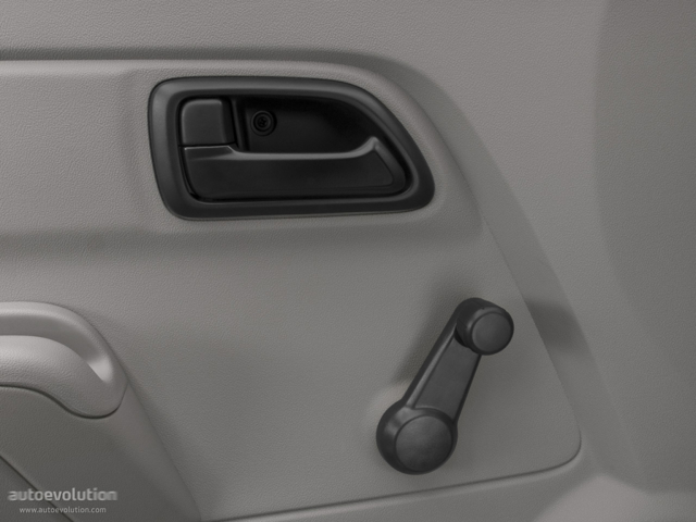 Chevrolet Colorado Regular Cab photo 6