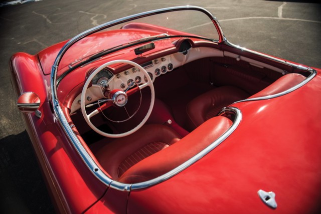 Chevrolet Corvette Convertible photo 25