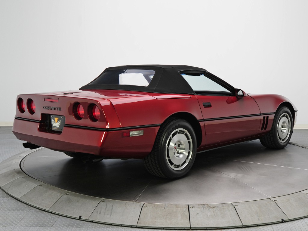 Chevrolet Corvette Convertible photo 9
