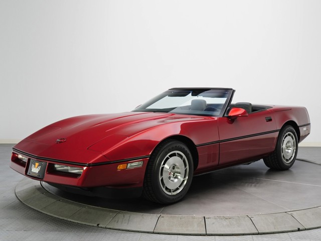 Chevrolet Corvette Convertible photo 10