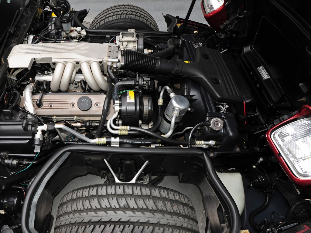 Chevrolet Corvette Convertible photo 16